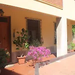 Siena Home And Sailing